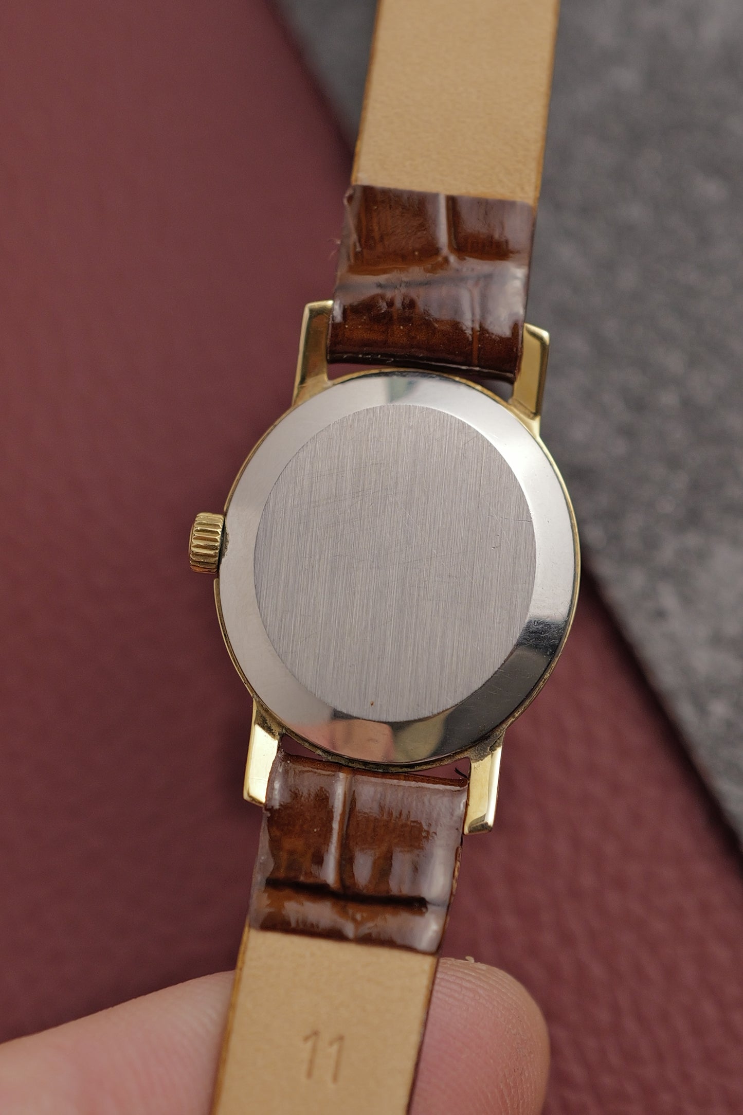 Omega De-ville Oval Cal.625 Circa. 1970s