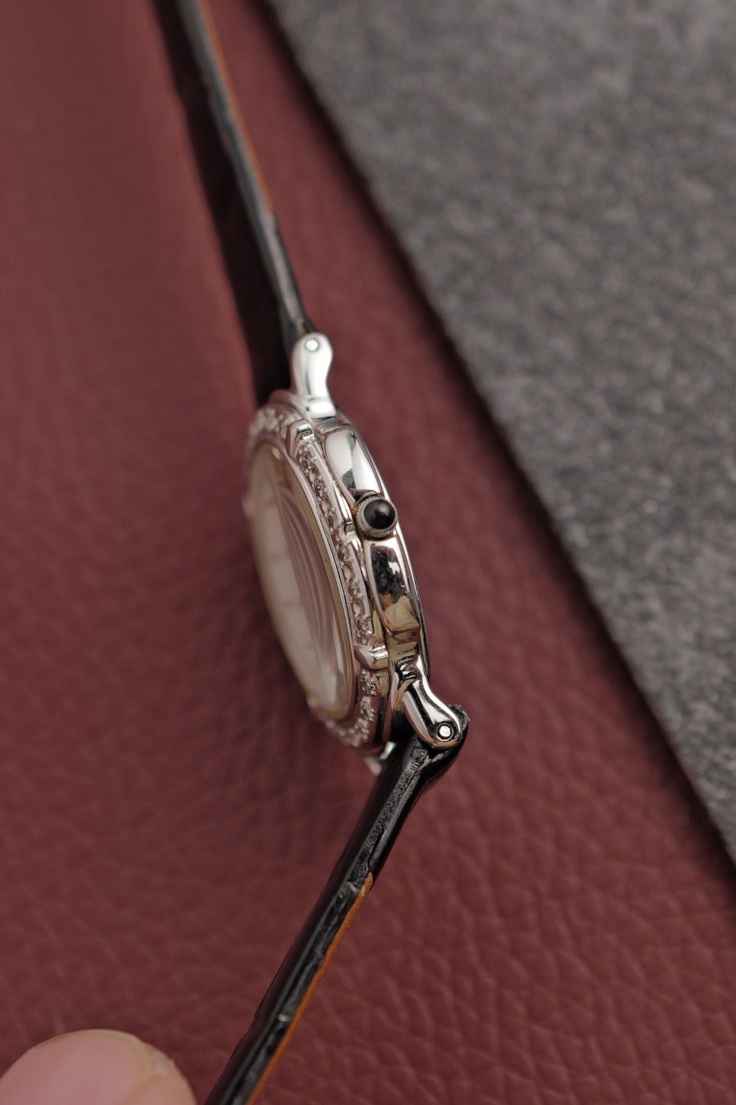 Seiko "Mother of pearl Floral" Diamonds Rare steel variation Circa. 1990