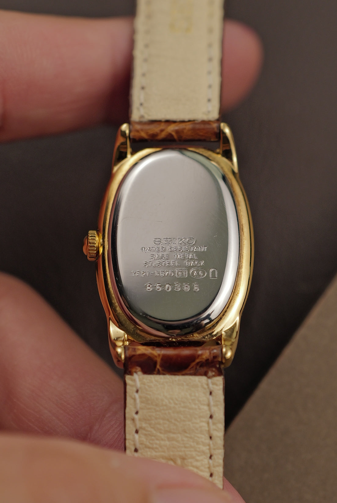 Seiko Ladies "Baignoire" Gold Circa. 1995