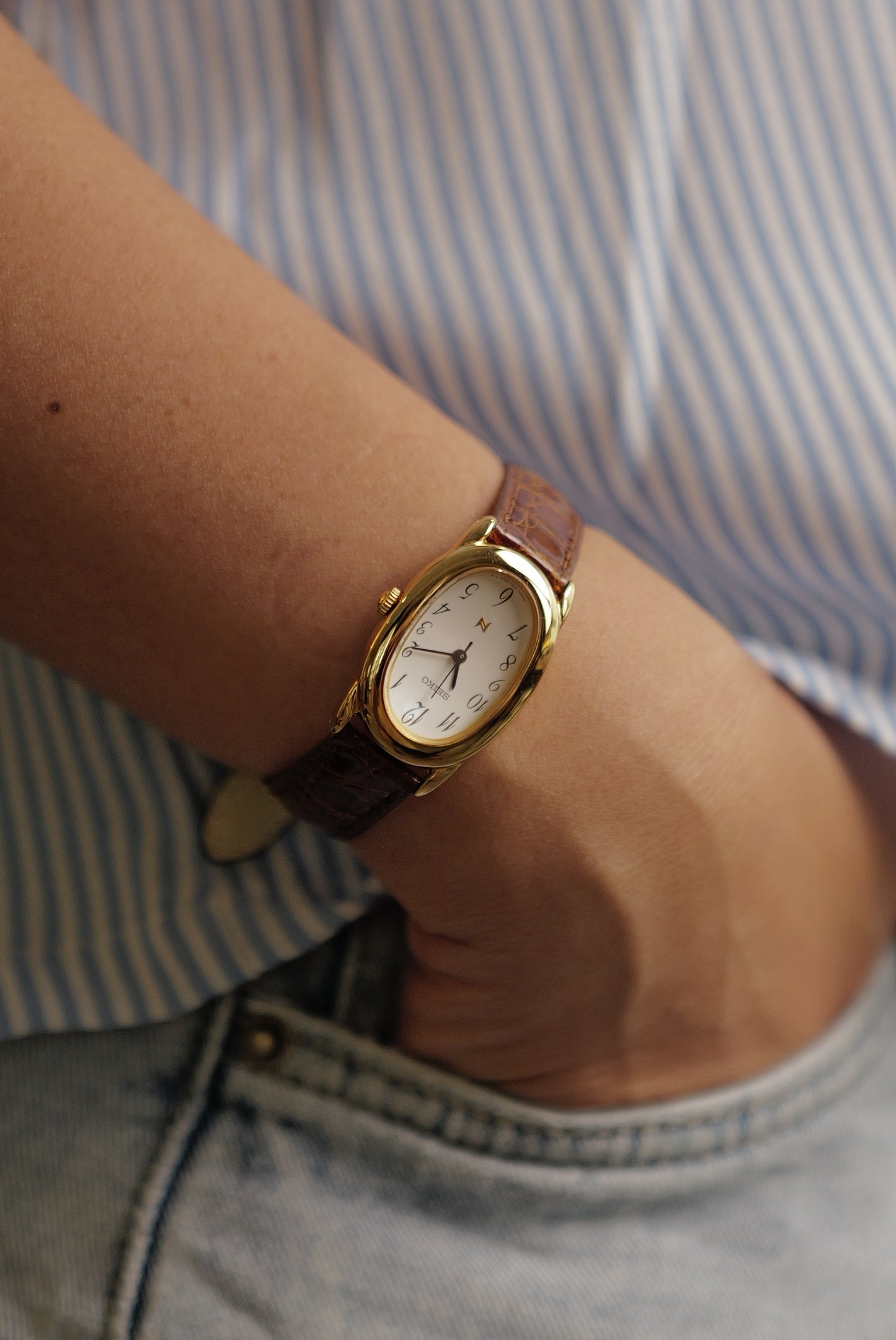 Seiko Ladies "Baignoire" Gold Circa. 1995