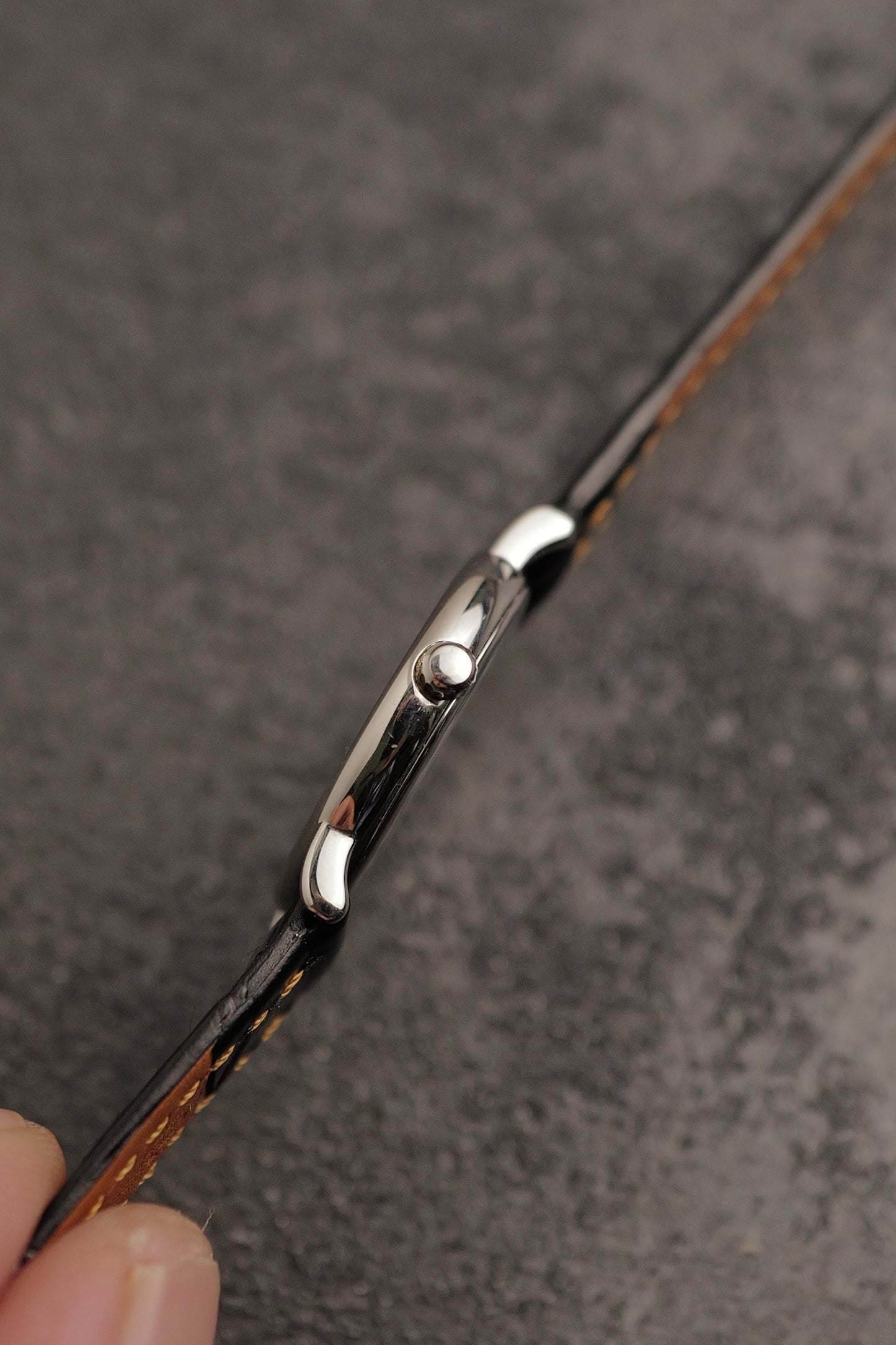 Ladies longines La grande Classic Quartz in steel Circa. 1990s