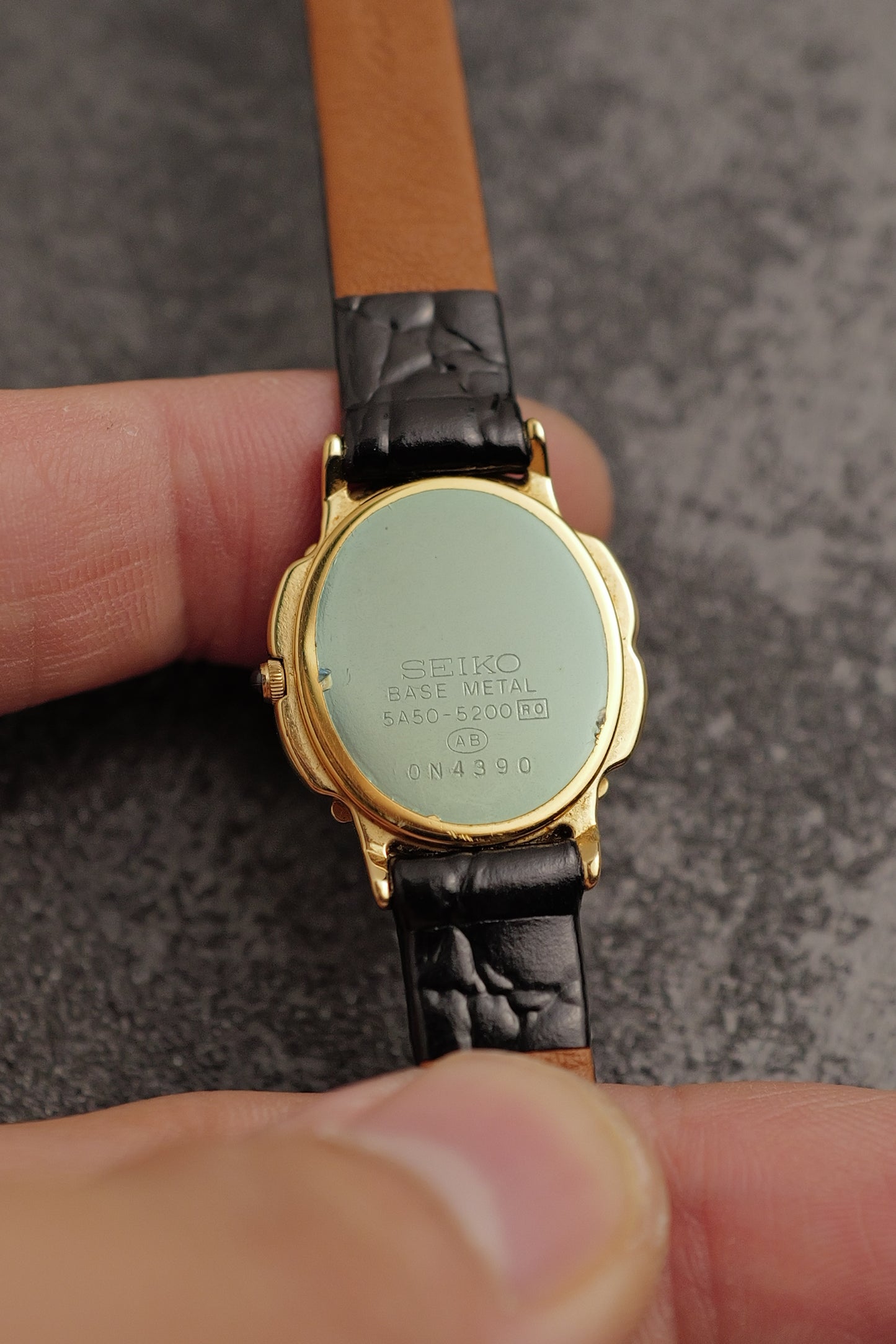 Seiko "Mother of pearl Floral" Diamonds Circa. 1990