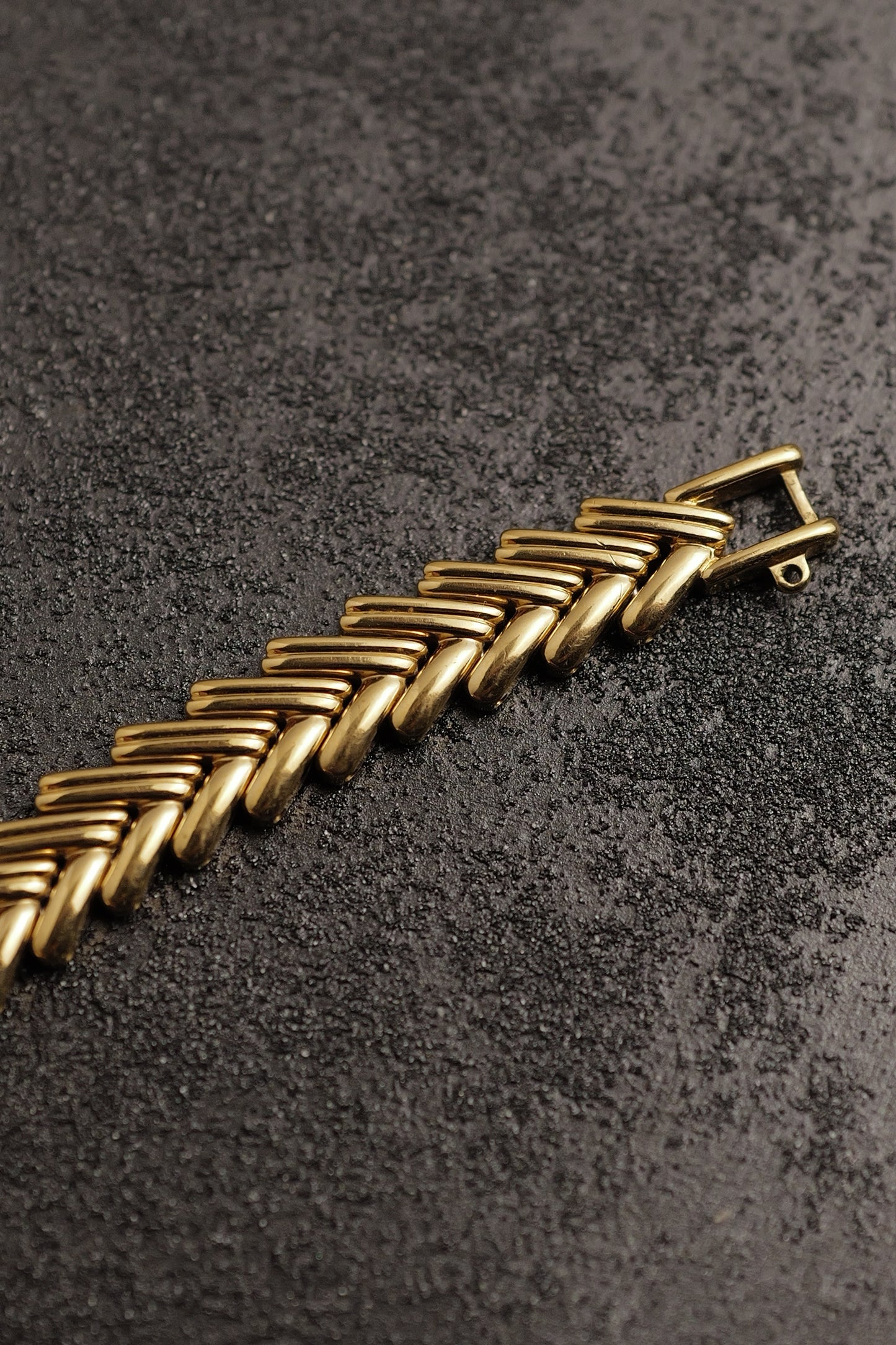 Seiko "V-fins" Gold Bracelet Circa. 1988