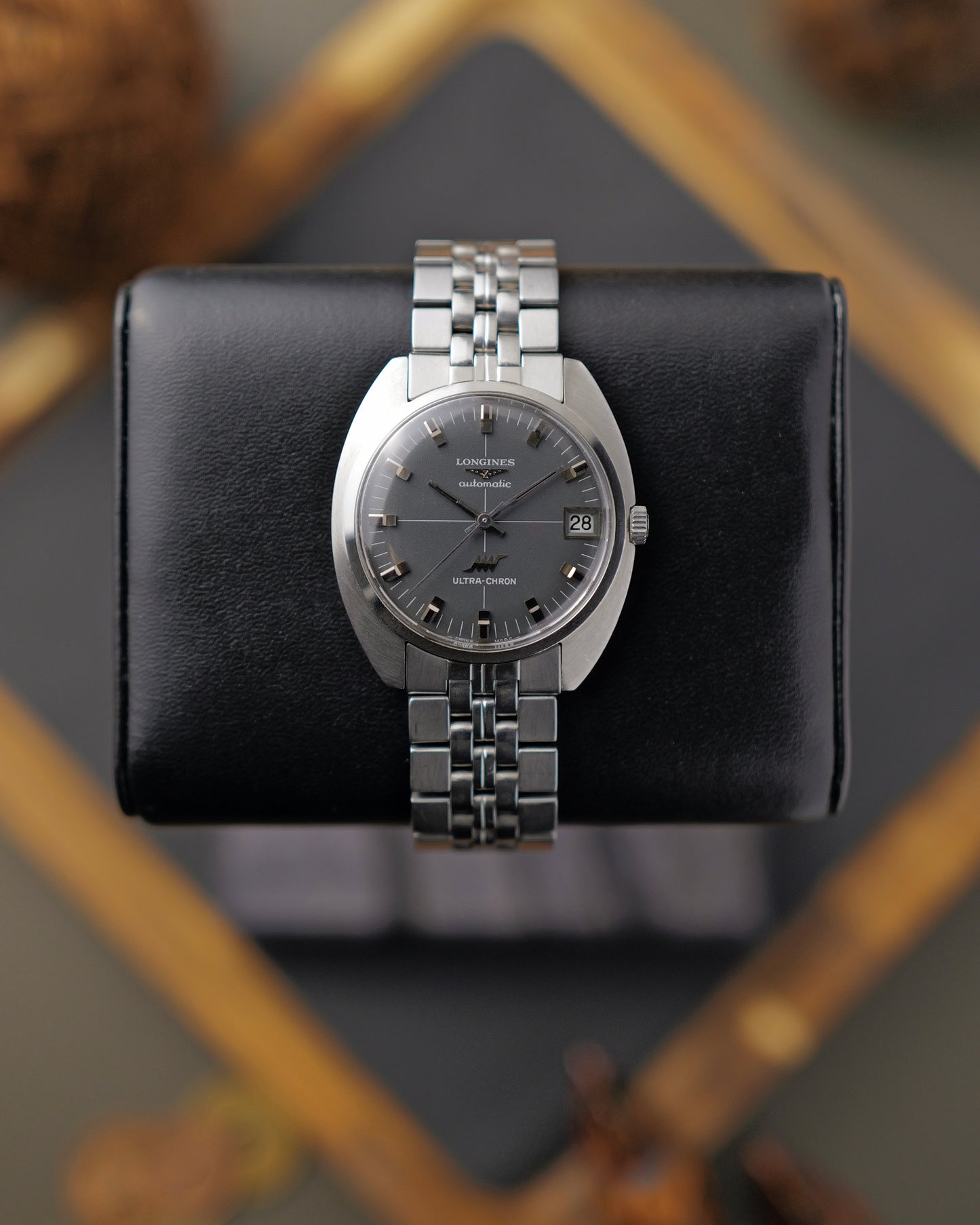 Longines Ultrachron Cushion Case Matte Grey Dial Ref. 8317 (circa late 1960s)