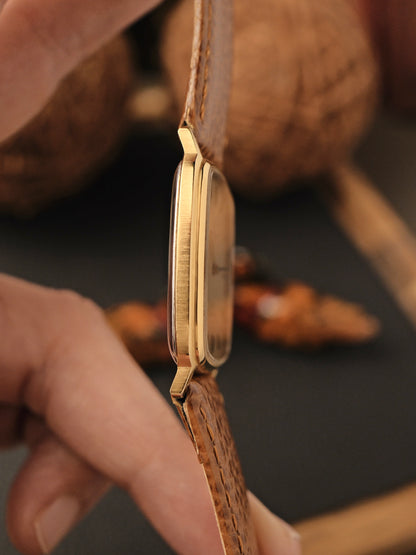 Omega De Ville “Squircle” Frosty Golden Dial Ref. 191.0102 (circa 1980)