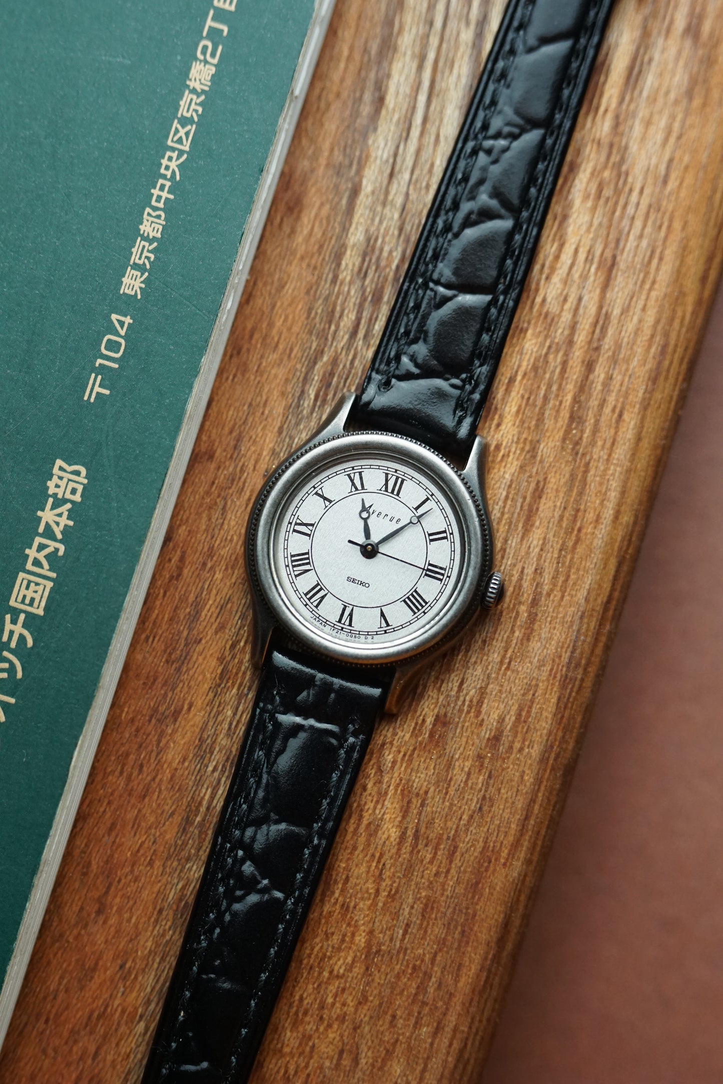 Ladies Seiko Avenue with roman numerals and breguet hands