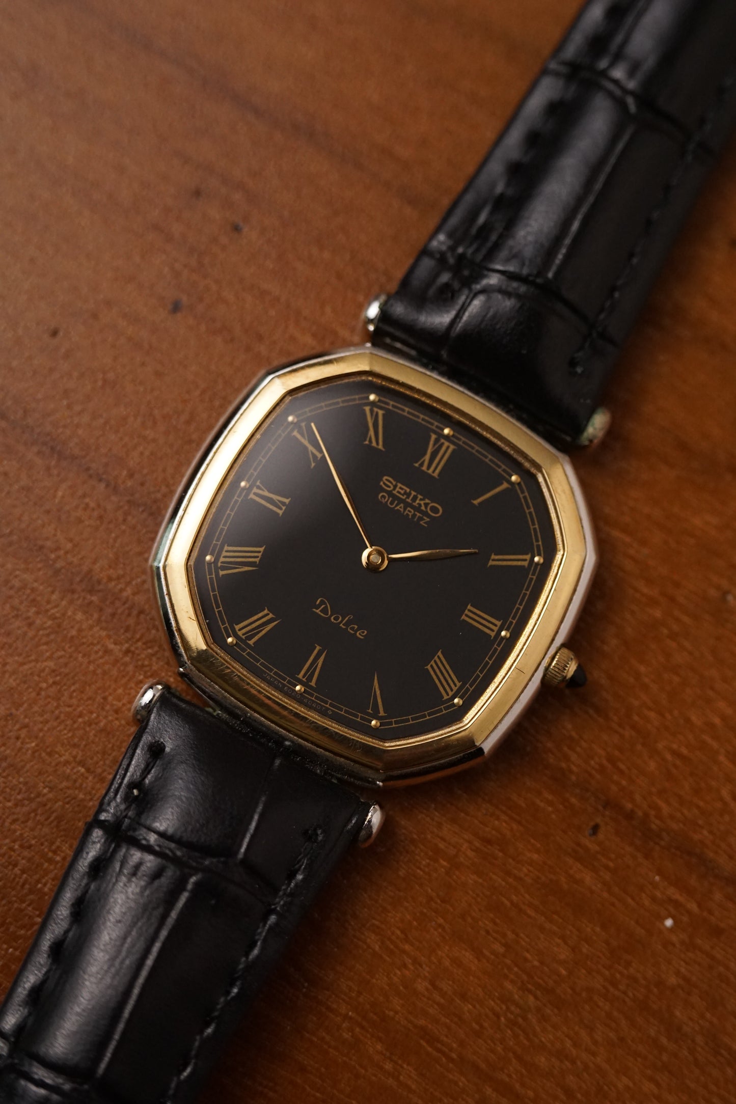 Seiko Dolce Octa 6020-5750 Roman Numeral Circa. 1981