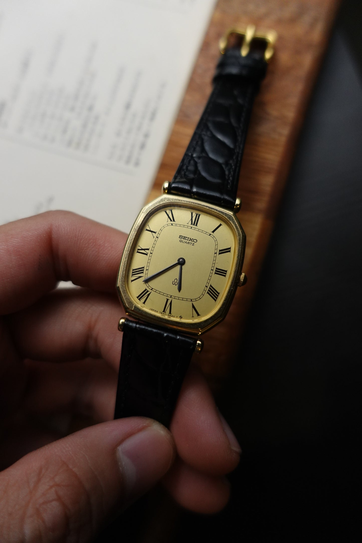 Seiko Quartz T-lugs roman numeral #321