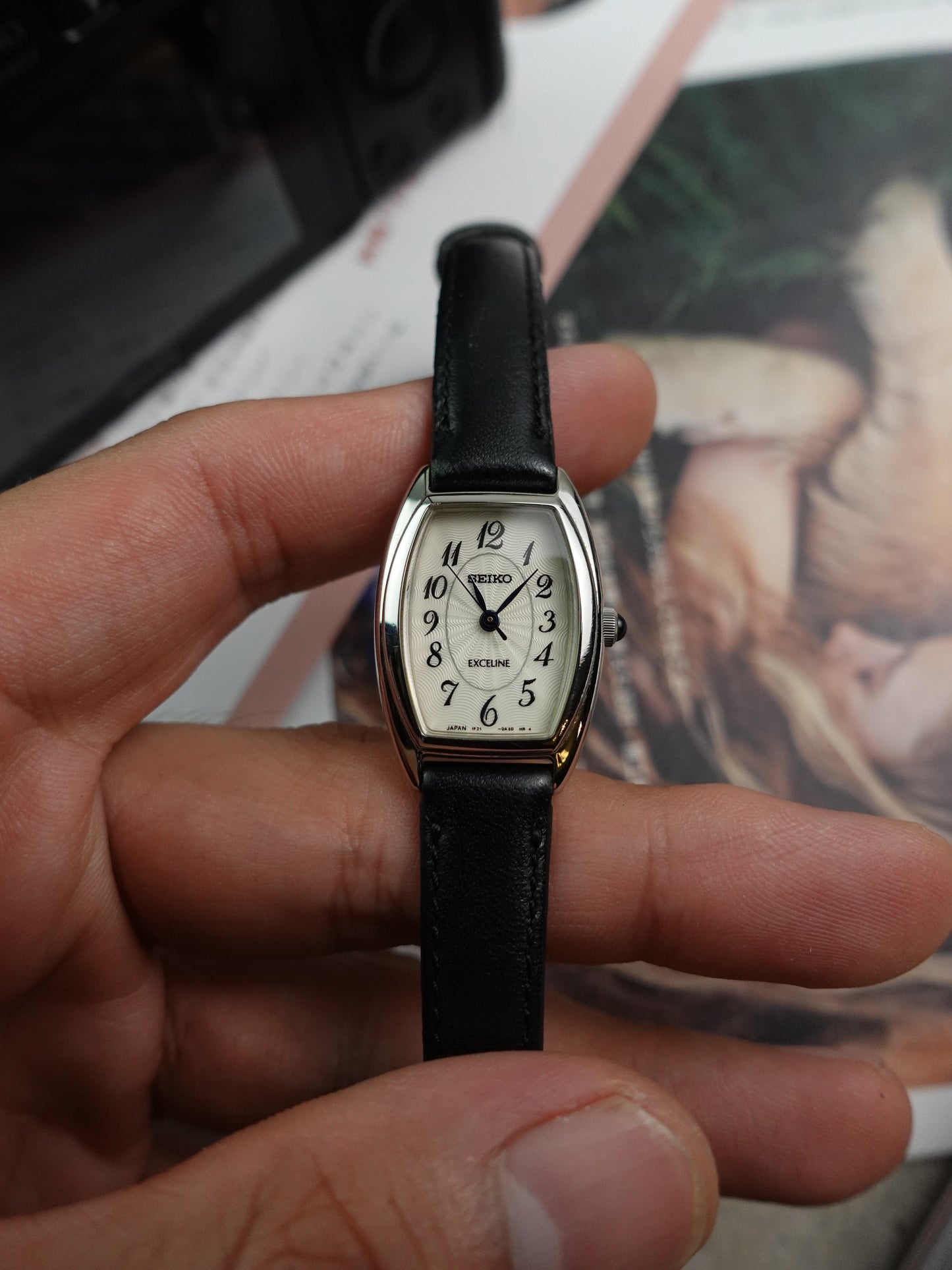 Seiko Exceline Guilloche Dial with arabic numeral (with ori guarantee cert)