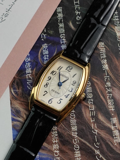 Ladies Seiko Exceline Guilloche Dial with arabic numeral