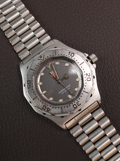 1980s TAG Heuer Professional 3000 Large-size