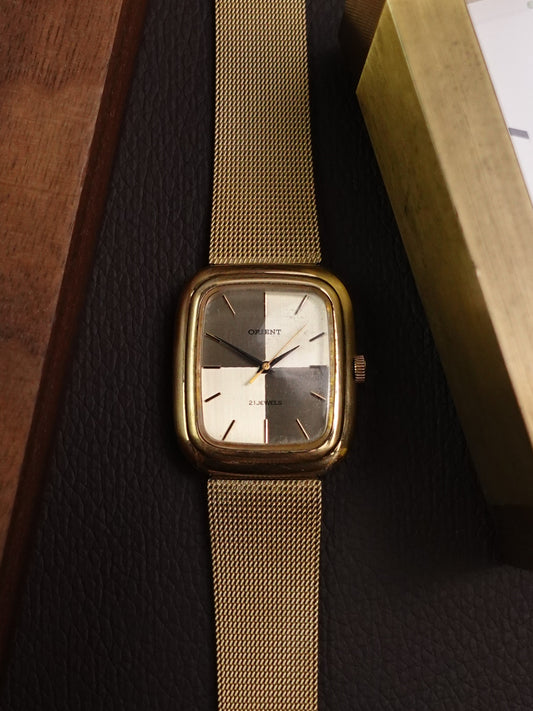 Orient Reflective Checkered Dial Manual winding W121-41100 Circa 70s