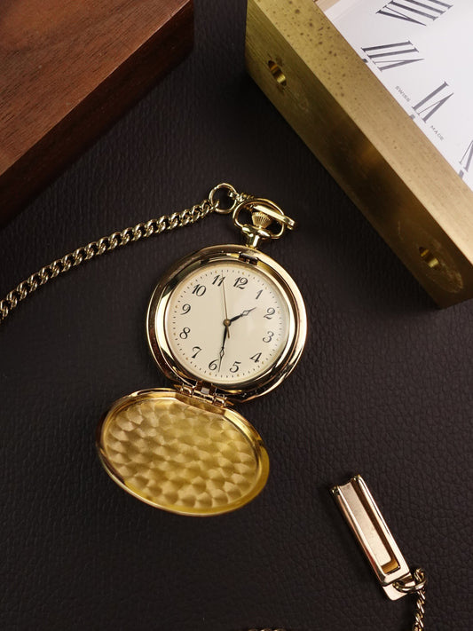 Citizen Quartz Pocket Watch with original chain + Box