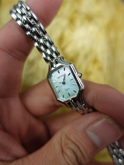 Ladies Citizen Exceed octo mother of pearl dial quartz