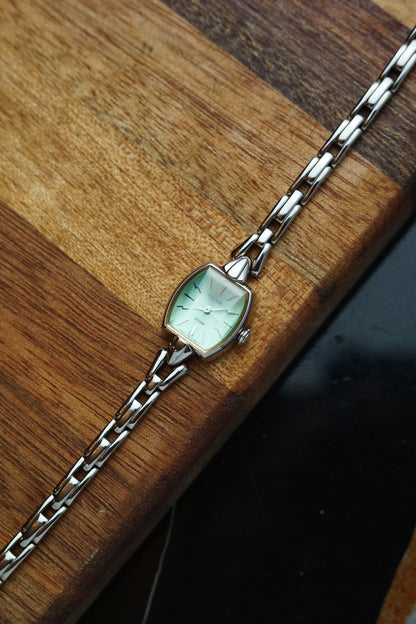 Citizen Cletia Bracelet with faceted glass on minty tiffany dial