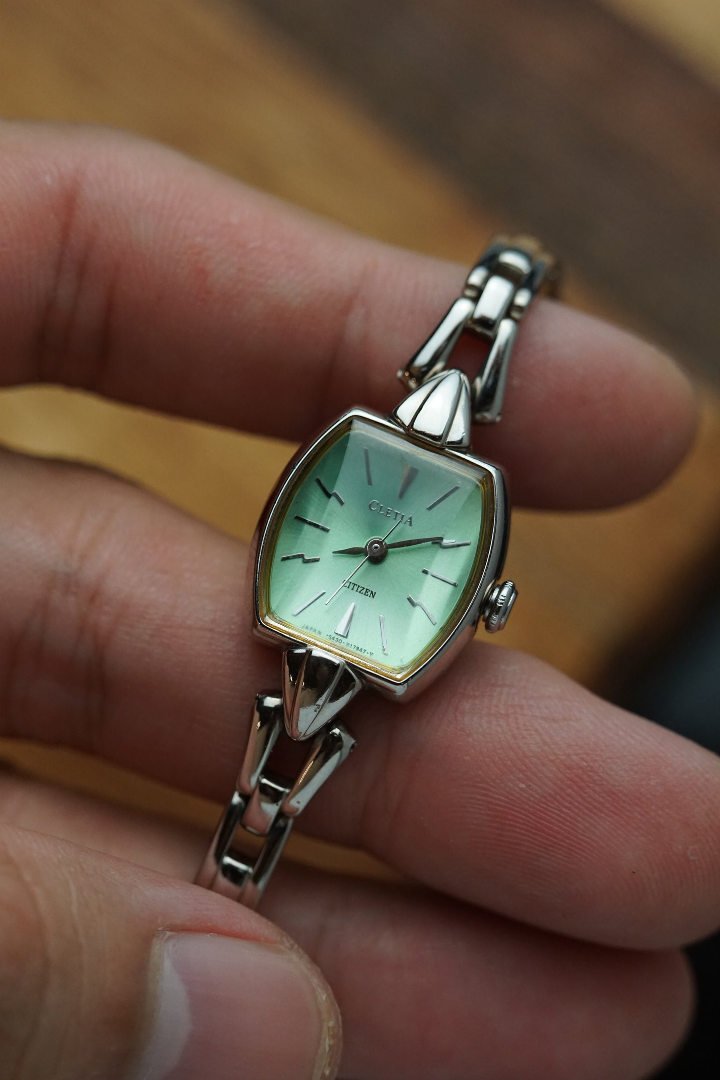 Citizen Cletia Bracelet with faceted glass on minty tiffany dial