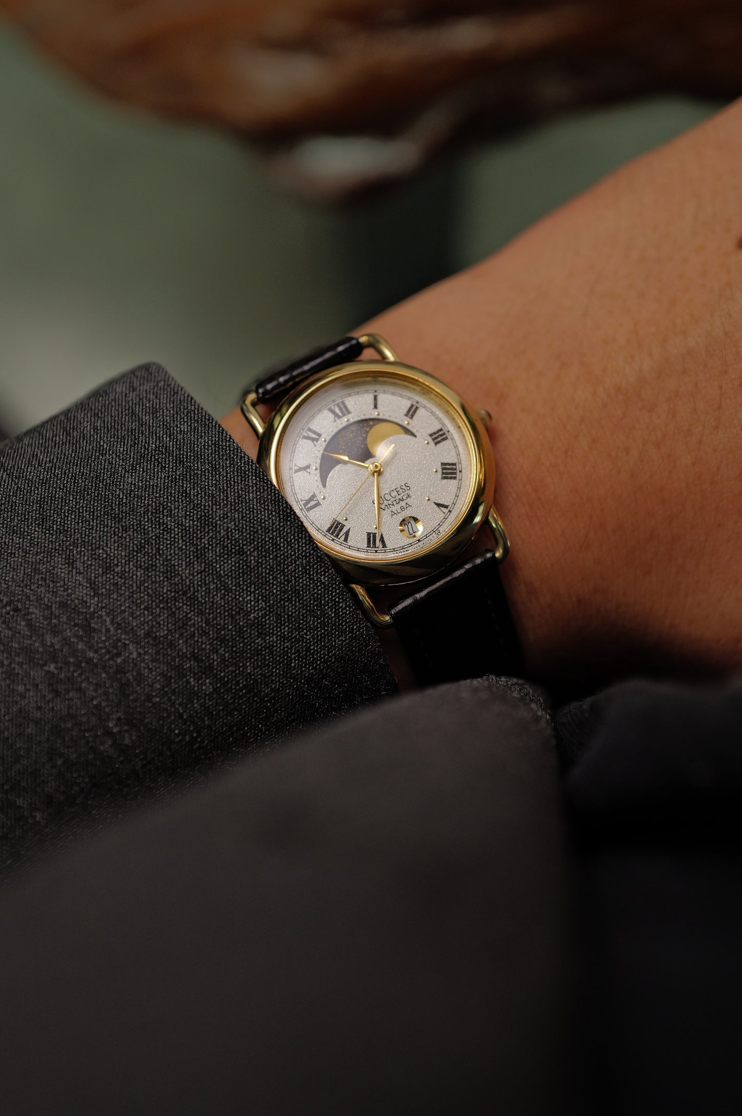 Seiko Alba Moonphase "Pebble" With original buckle