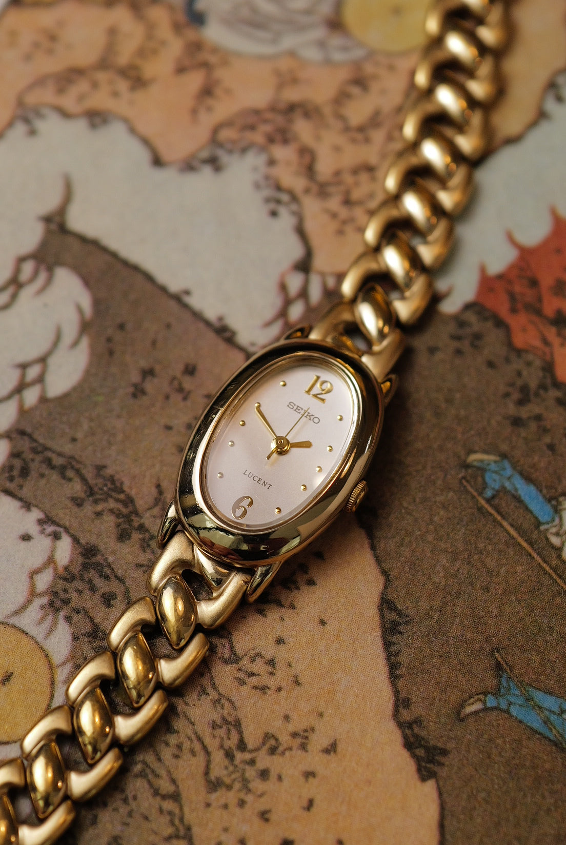 Seiko Mini Baignoire on integrated Bracelet Circa.1997