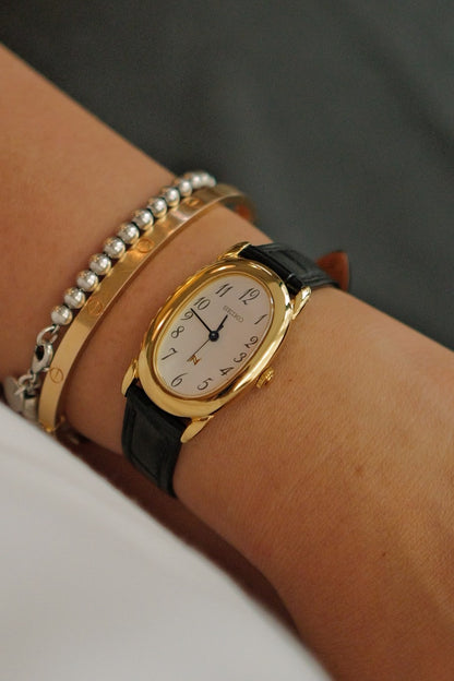 Seiko Ladies "Baignoire" Gold Circa. 1995 with original buckle included