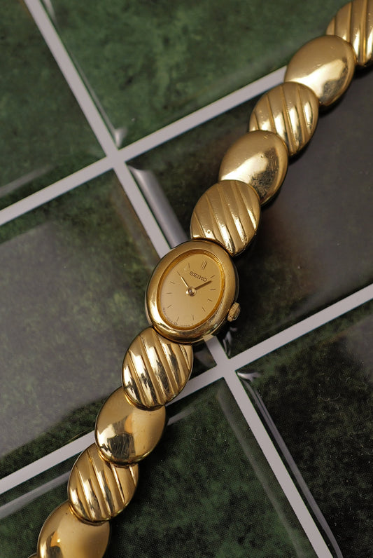 Seiko "candy peas" Bracelet Quartz Circa. 1995