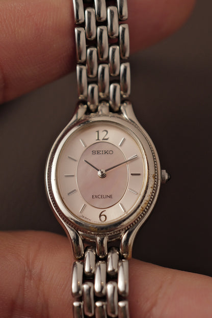 Seiko Exceline Bracelet with pink mother of pearl dial Circa. 1990