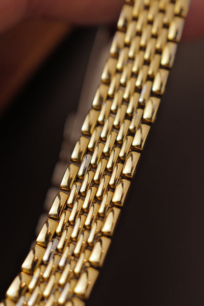 Ladies Omega De-ville "Golden" Circa. 1991 Quartz Full set