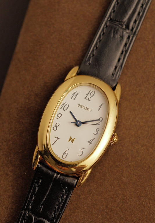 Seiko Ladies "Baignoire" Gold Circa. 1995