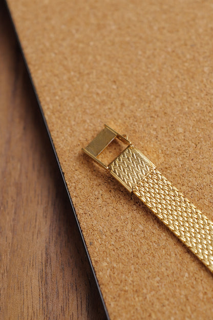 Ladies Seiko Exceline integrated bracelet 1221-5410 Circa. 1984