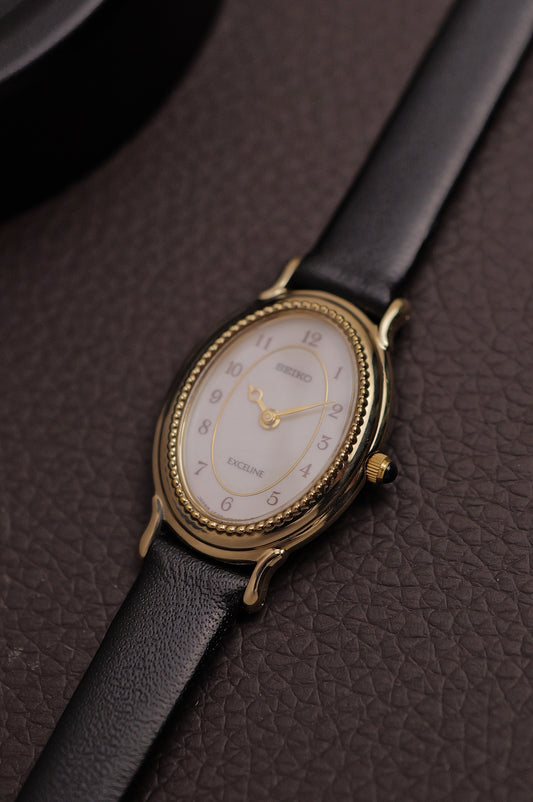 Seiko Exceline Mother of Pearl 1F20-2500 with beaded Bezel