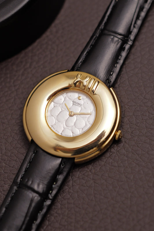 Seiko Lucent "Donu Pebble" 2Y00-0230 Circa. 1998