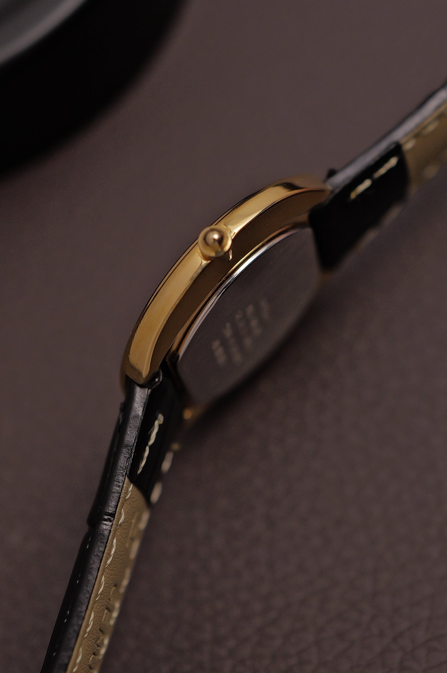 Seiko Lucent "Donu Pebble" 2Y00-0230 Circa. 1998