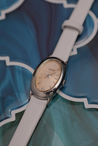 Seiko Ladies "Baignoire" Mini in Pink Dial