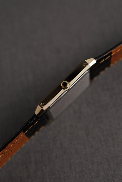 Seiko Dolce Tapestry Dial Tungsten Carbide Scratch Resistant circa. 1980
