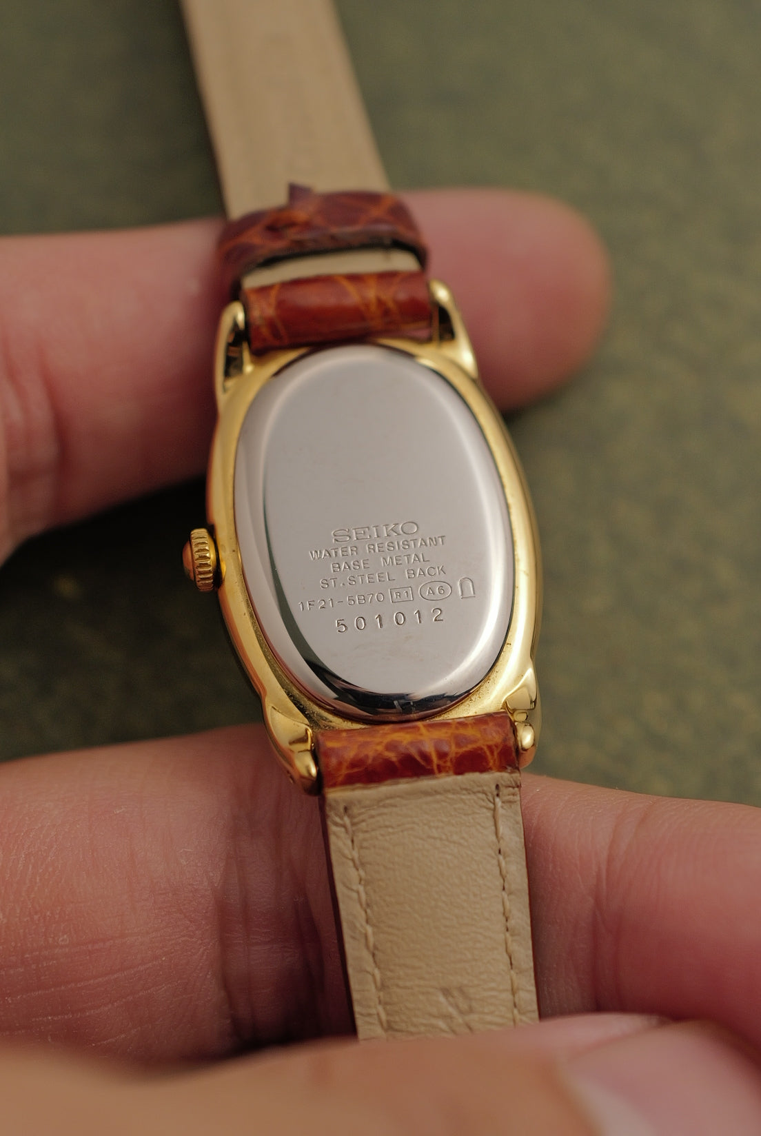 Seiko Ladies "Baignoire" Gold Circa. 1995