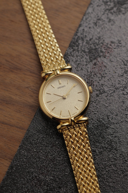 Seiko "golden T-lugs knot" Circa. 1988