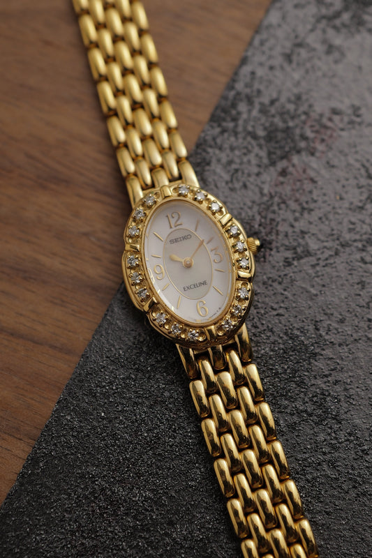 seiko exceline mother of pearl "floral diamond" circa. 1995