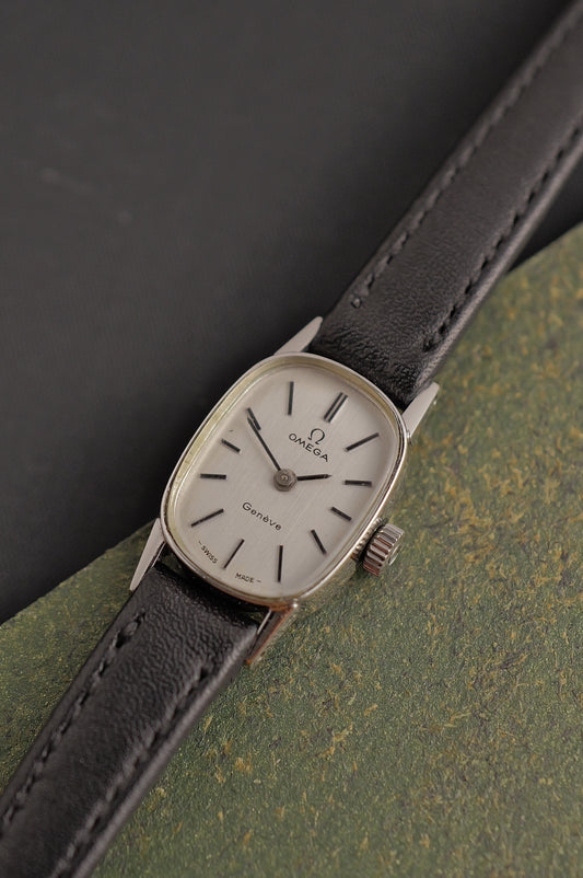 Omega Geneve Mini-Ellipse Manual winding Circa. 1970s