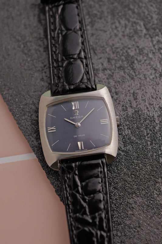 Omega De-ville "Cushion' Linen Dial Circa. 1970s