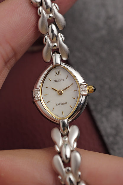 Seiko Exceline Mother of Pearl dial Tear-drop Bracelet Circa. 1992