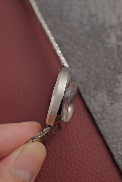 Omega Geneve C-case Manual winding Circa. 1970s w/ original bracelet