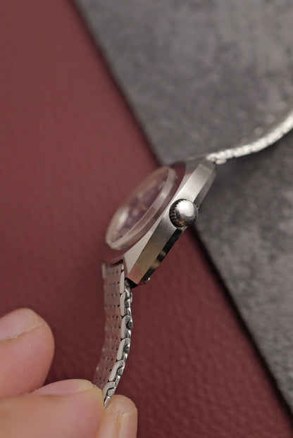 Omega Geneve C-case Manual winding Circa. 1970s w/ original bracelet