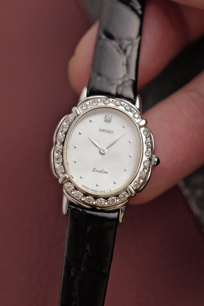 Seiko "Mother of pearl Floral" Diamonds Rare steel variation Circa. 1990