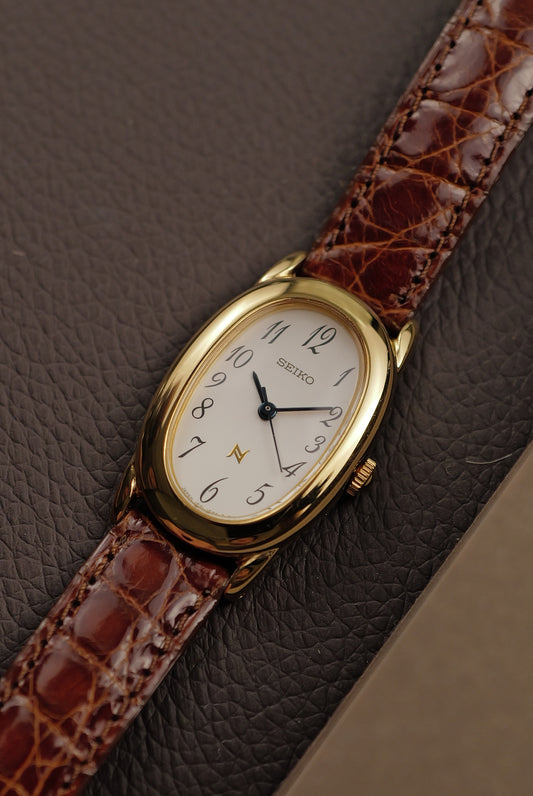 Seiko Ladies "Baignoire" Gold Circa. 1995