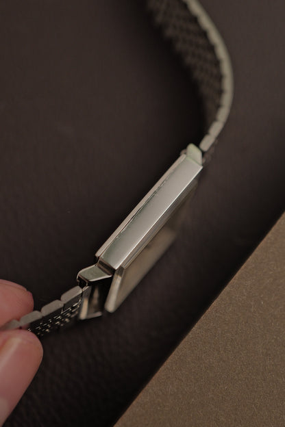 Longines Tank "Sunburst silver" Circa. 1967 original bracelet Manual winding