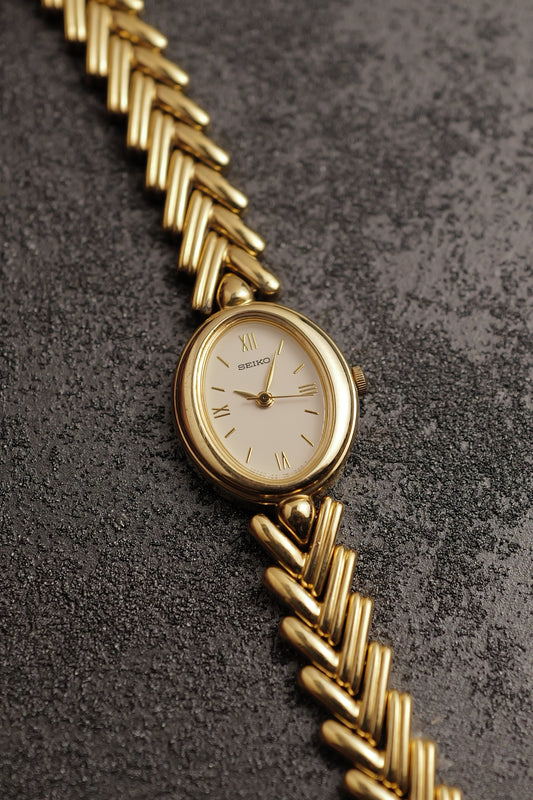 Seiko "V-fins" Gold Bracelet Circa. 1988