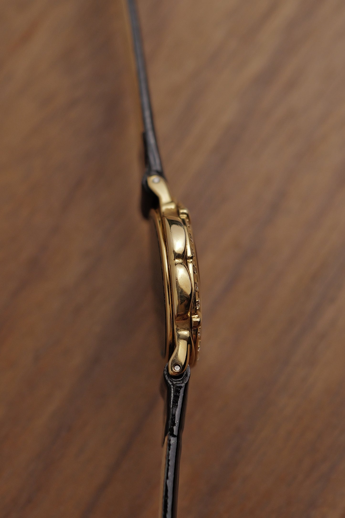 Seiko "Mother of pearl Floral" Diamonds Circa. 1990