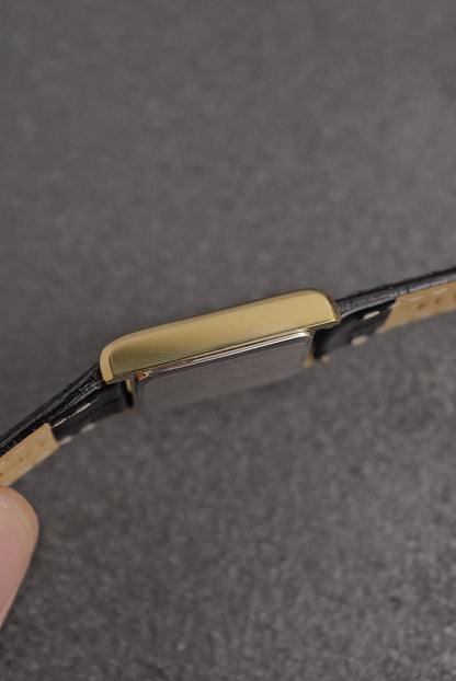 Ladies Seiko Tank Solar SWR054