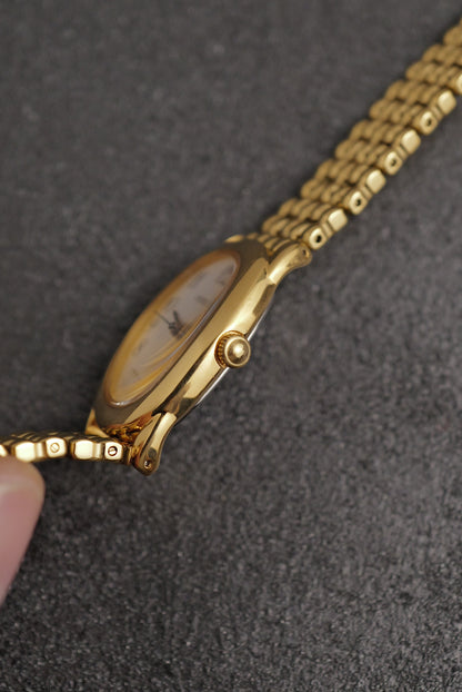 Seiko Ladies "Baignoire" Gold On custom bracelet Circa. 1995