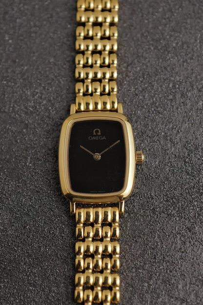 Omega De-ville "Onyx Oval" Circa. 1990s