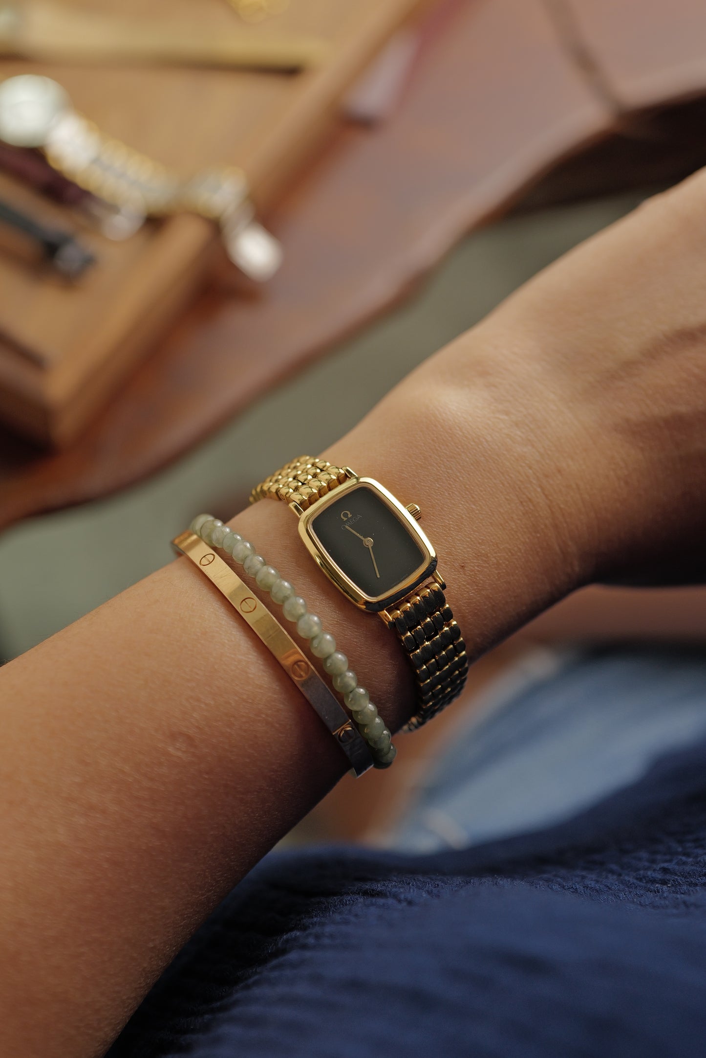 Omega De-ville "Onyx Oval" Circa. 1990s